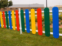 Clôture de jardin coloré